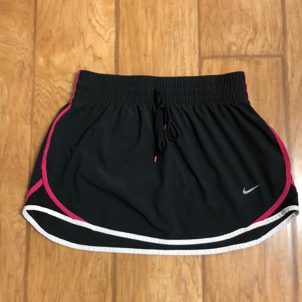 Nike running Skirt size small